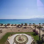 Guest house Glaronissi Beach 4*