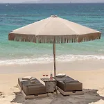Glaronissi Beach