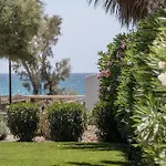 Guest house Glaronissi Beach