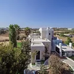 Guest house Glaronissi Beach