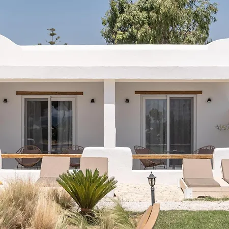 Guest house Glaronissi Beach