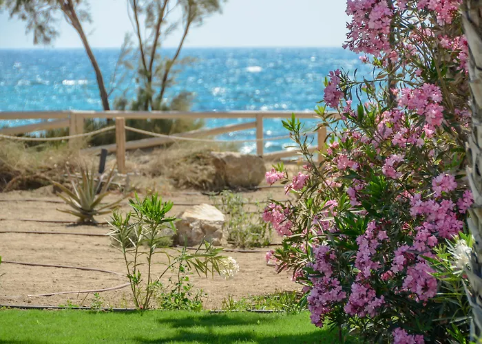 Guest house Glaronissi Beach Maragkas