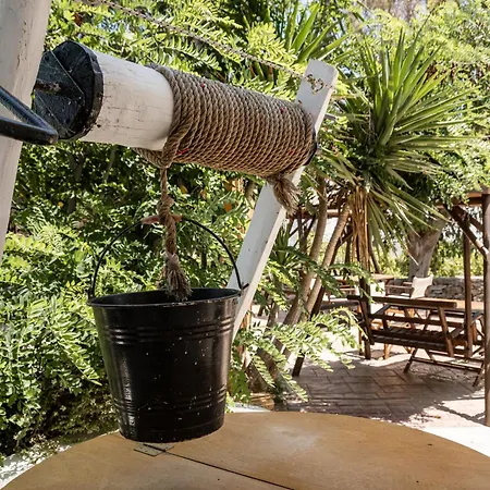 Glaronissi Affittacamere 4*