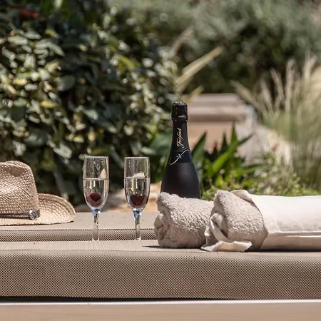 Glaronissi Affittacamere 4*