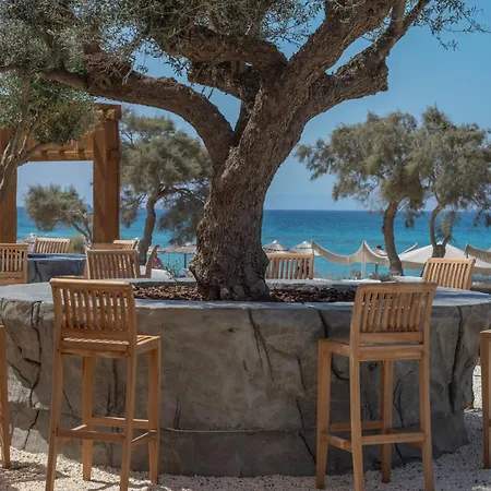 Glaronissi Penzion 4*